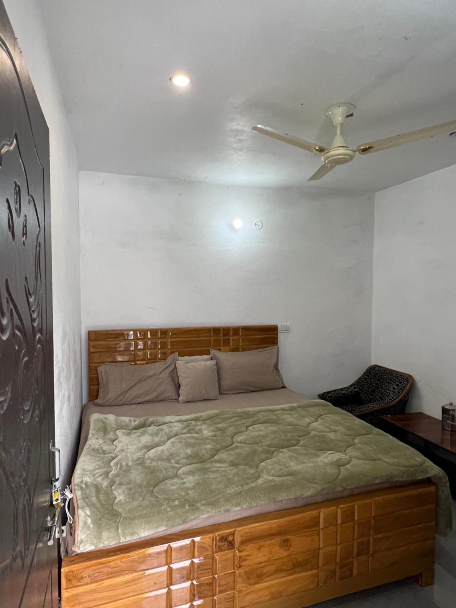 Mayur Homestay Ukhimath エクステリア 写真