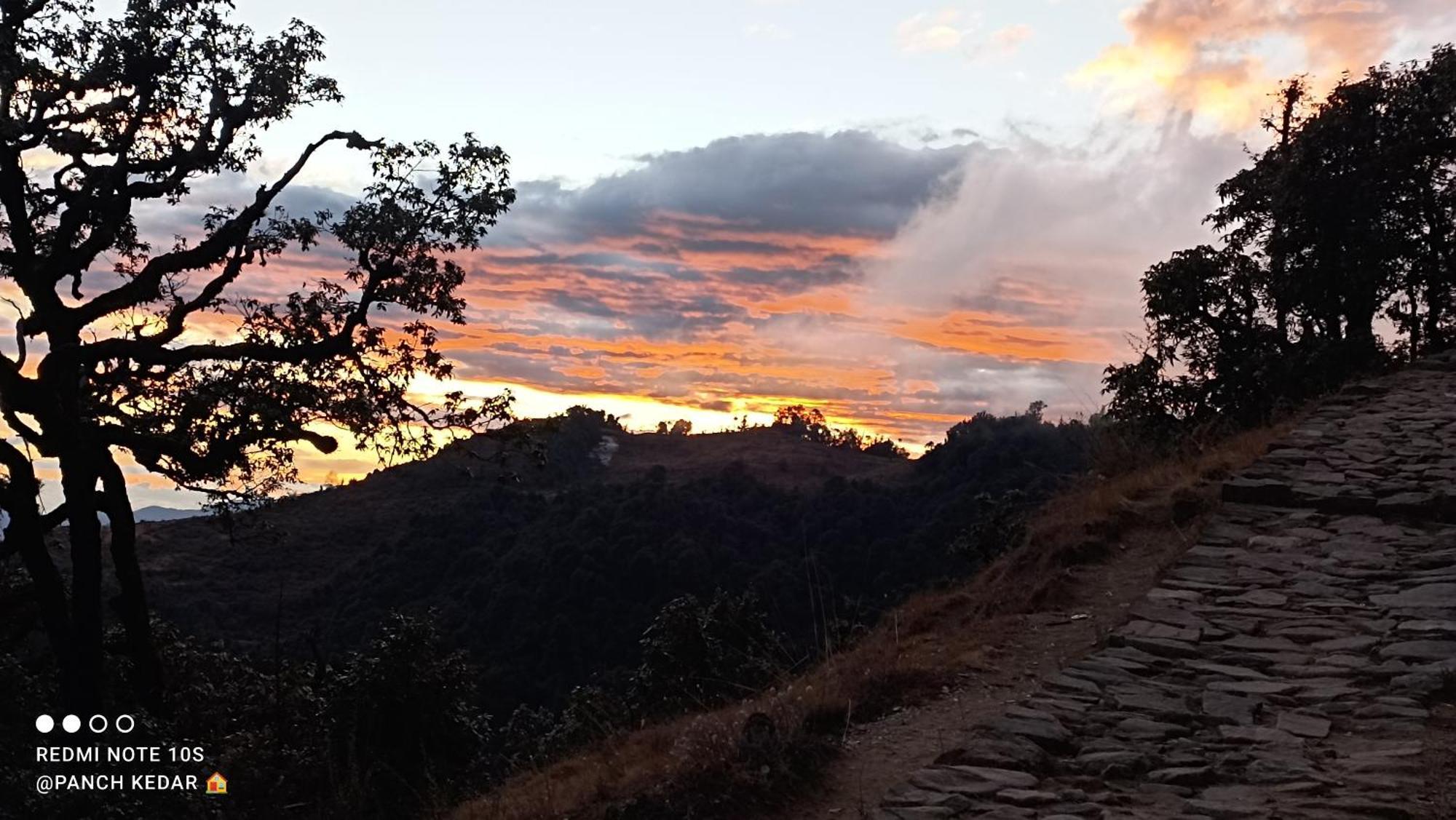 Mayur Homestay Ukhimath エクステリア 写真