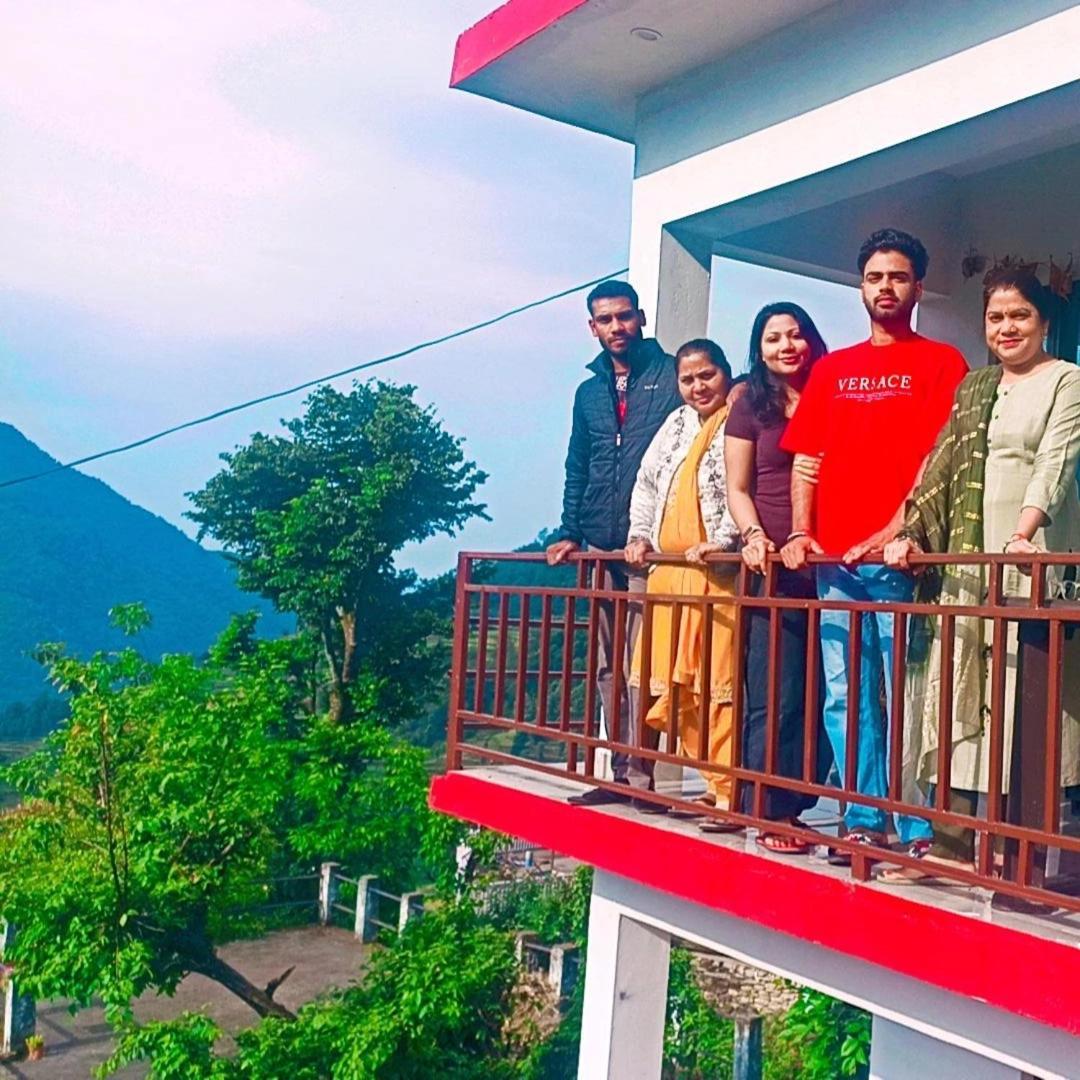 Mayur Homestay Ukhimath エクステリア 写真