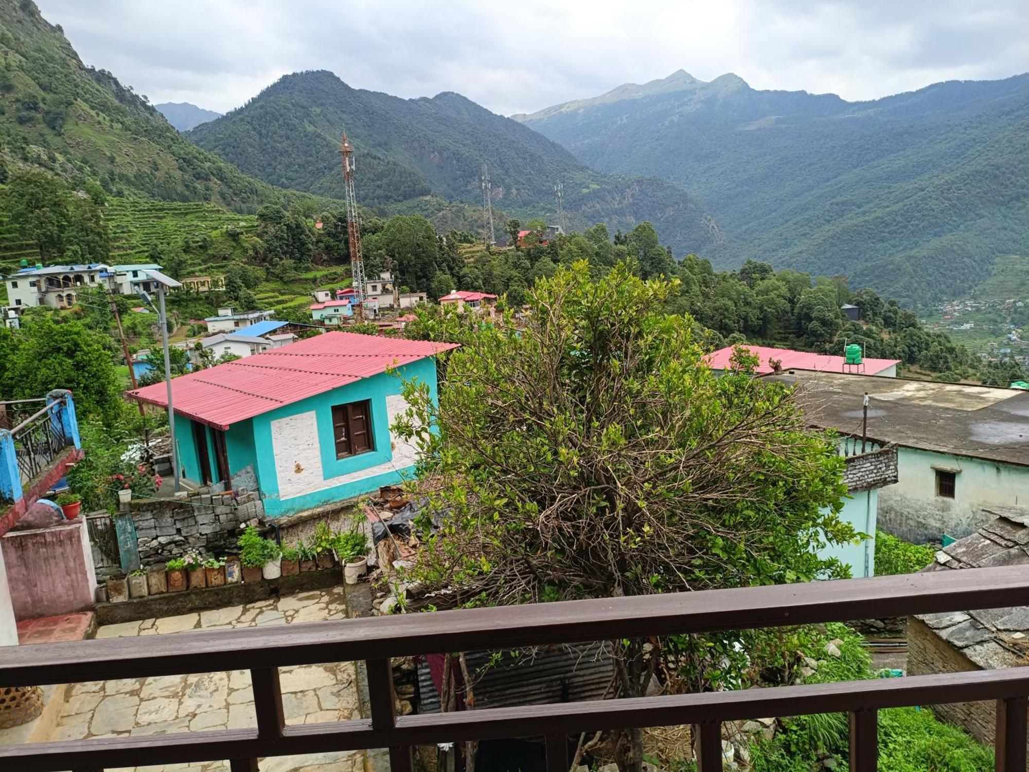 Mayur Homestay Ukhimath エクステリア 写真